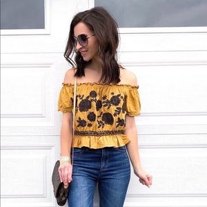 American Eagle cropped top